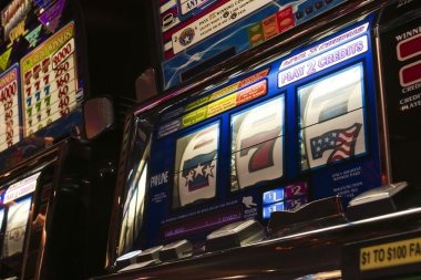 spin hoki featured game showcase